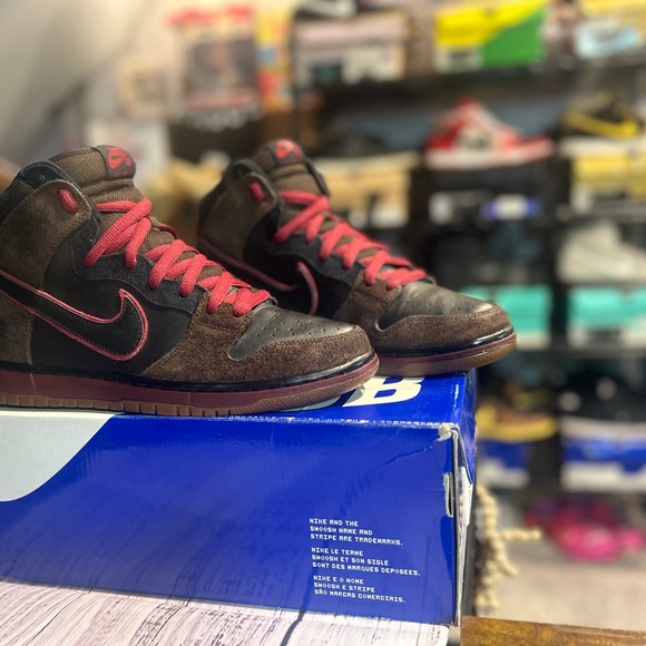 Nike SB Mid dunk-Sz9 thru Sz10.5 - Picture 4 of 4